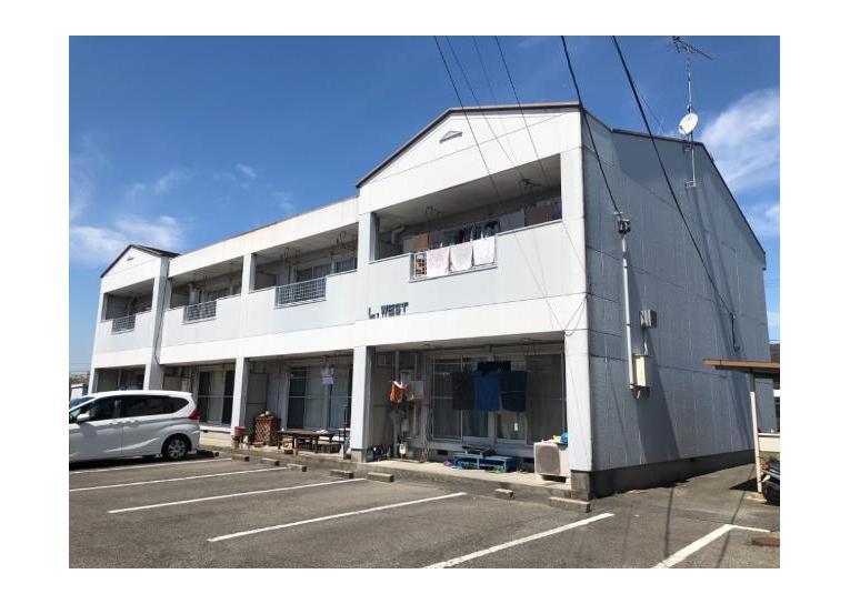 Ｌ・　ＥＡＳＴ　ＷＥＳＴの外観