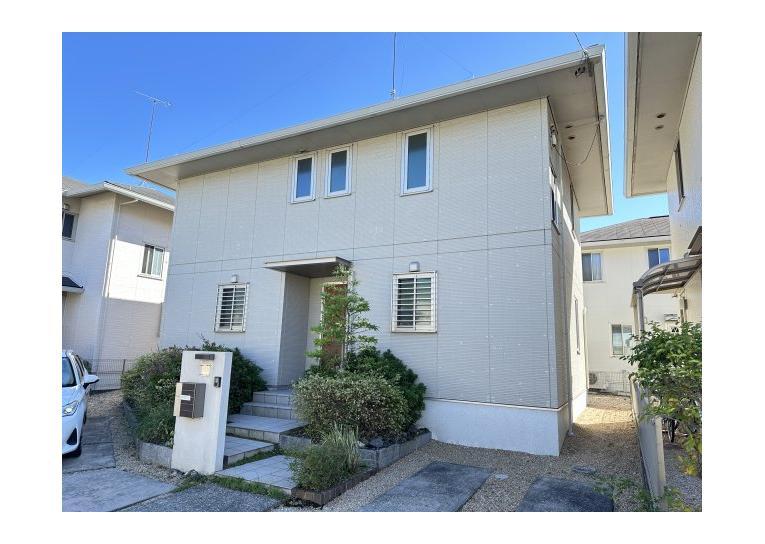 ハーモニータウン津4丁目貸家の外観