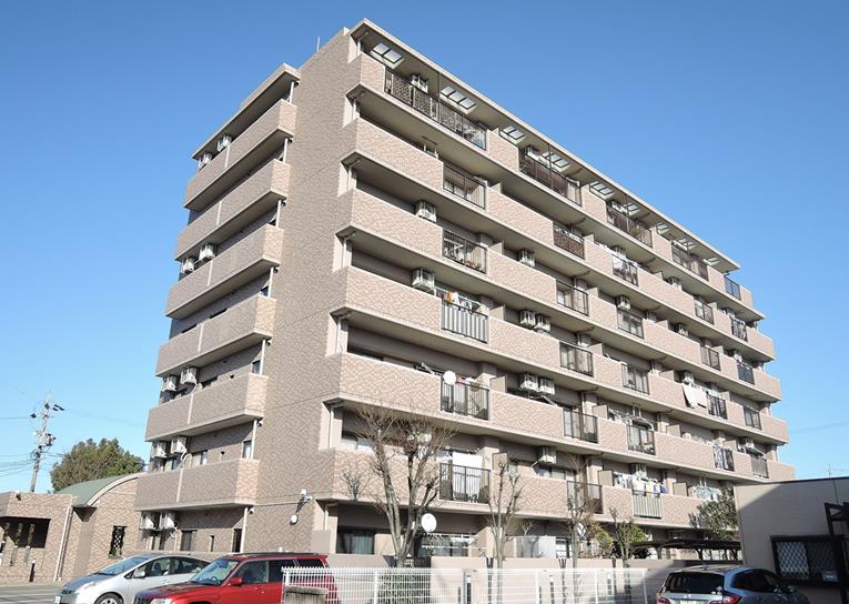 フォレスト白子の外観