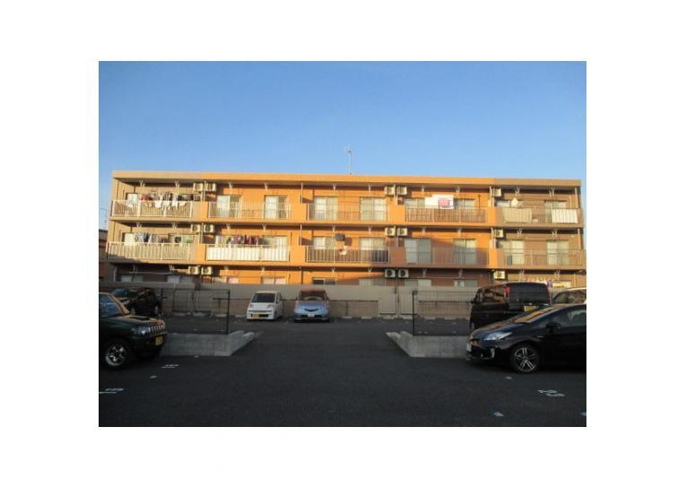 チェレステSUZUKAの外観