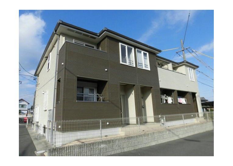 Y’sフィールド Aの外観