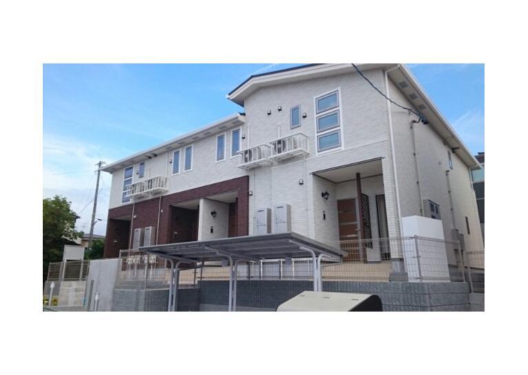 ボヌールFの外観