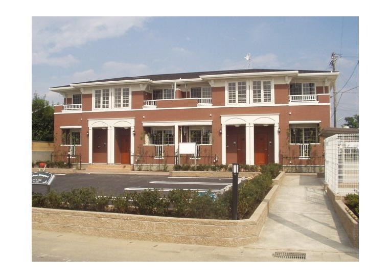 アドーラ木曽川の外観