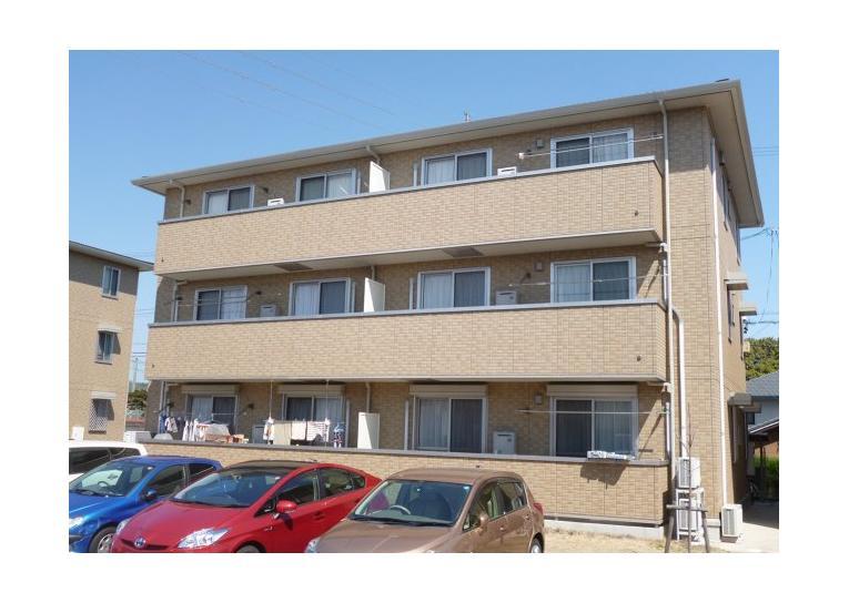 リビングタウン阿倉川 Bの外観