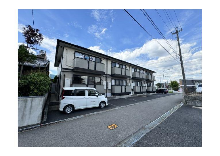 ウィング青山Ⅱの外観