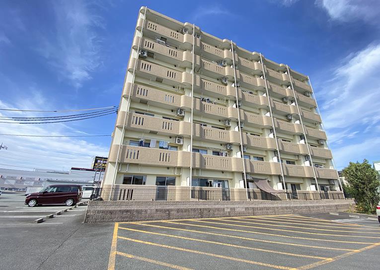 プライムタウンの外観