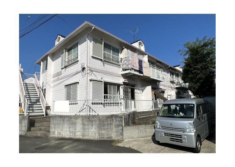 原松ハイツBの外観