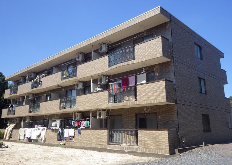 ハイツ杉松の外観