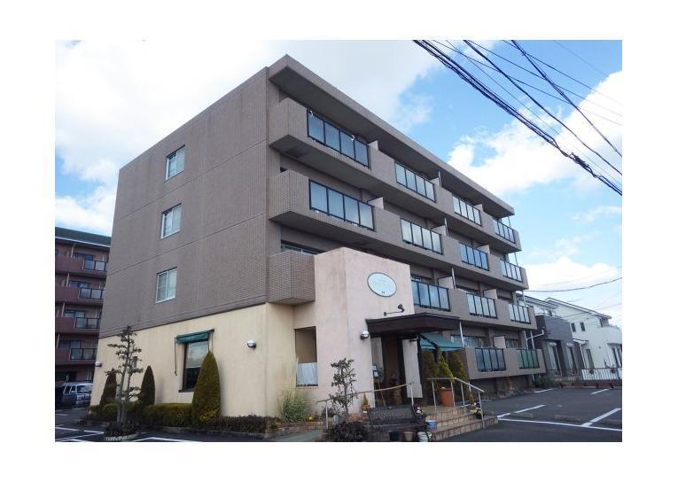 ウィンズ山手の外観