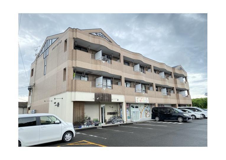 タウンロイヤルの外観