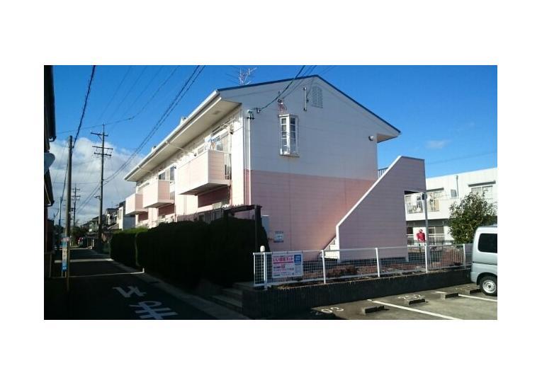 メゾンアドニスの外観