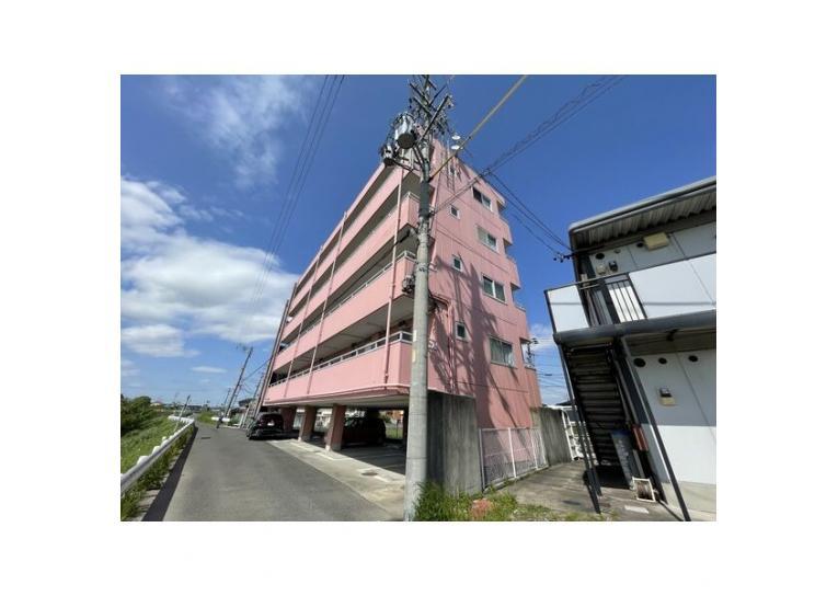 ラポールまるとみIIの外観