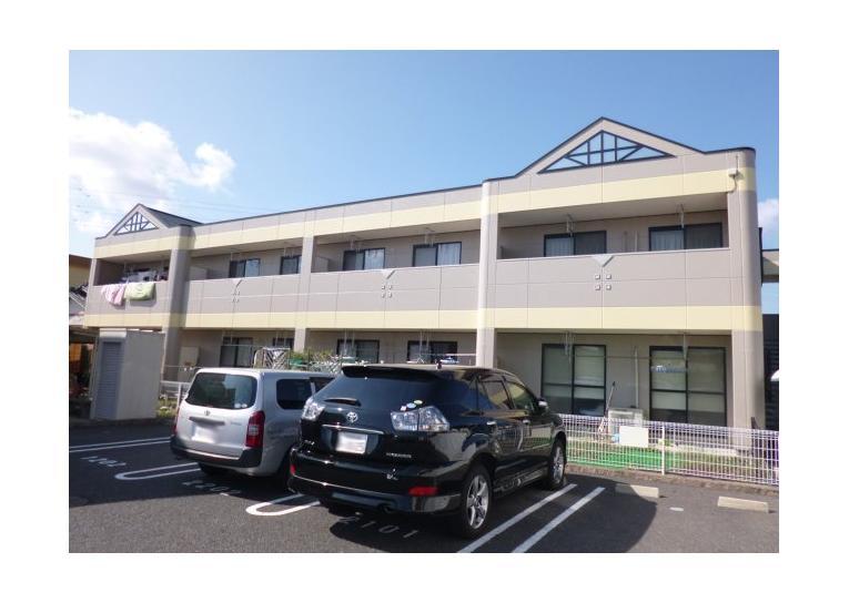 グランドール佐渡の外観