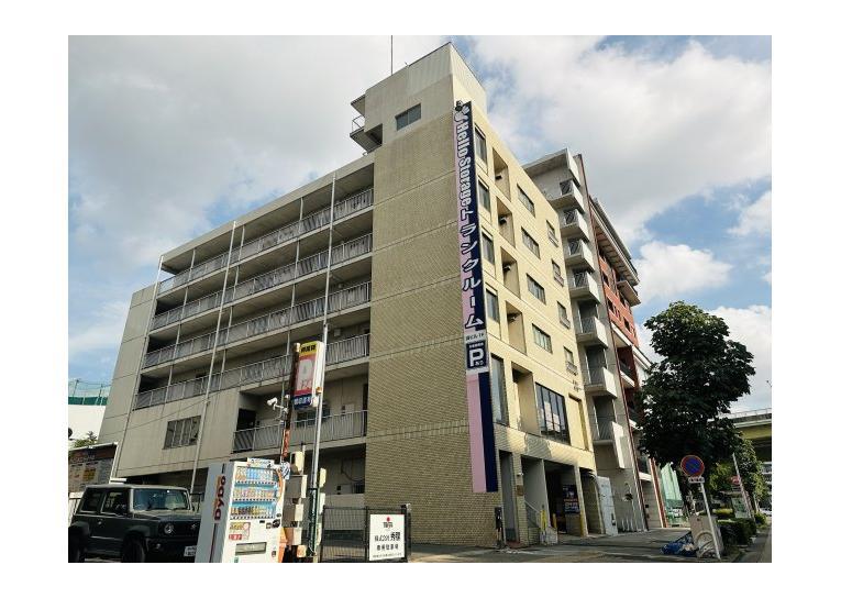 三洋ビルの外観