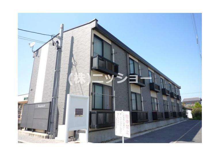 レオパレスE柳原の外観