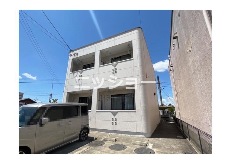 コーポマリエルの外観