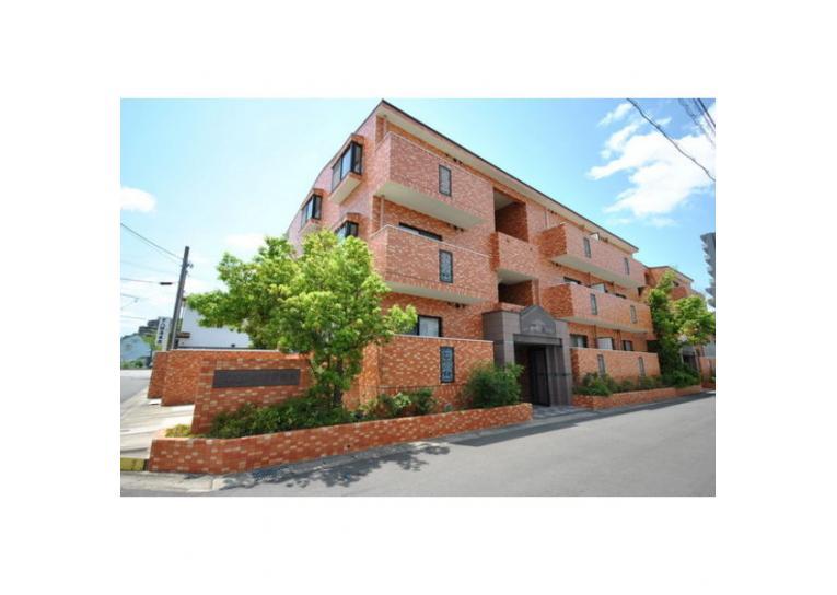 レジデンツ菩提樹(ボダイジュ)の外観