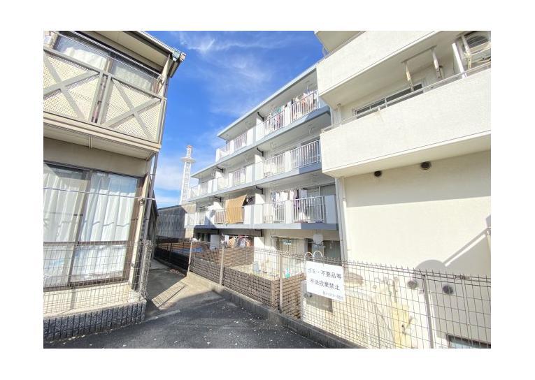 ハイネス牧の外観