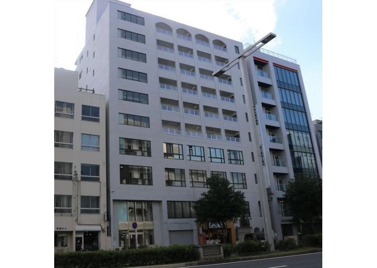 池下タワーズの外観