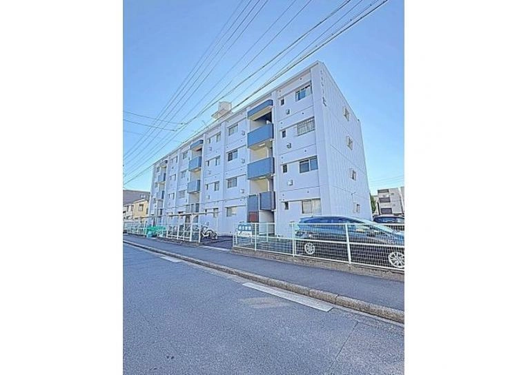 シャトー芝の外観