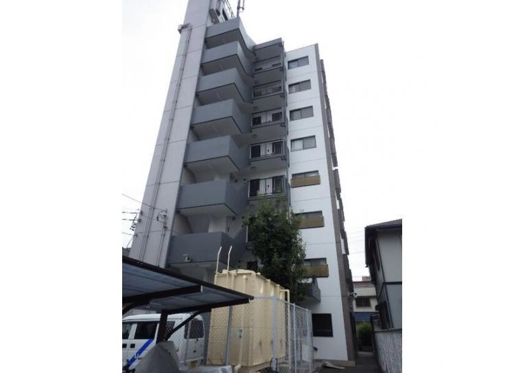 メゾン憧旛の外観