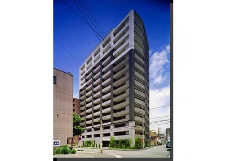 グランカーサ上前津の外観