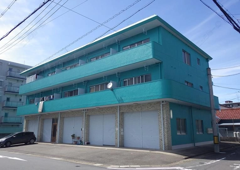 信和ビルの外観