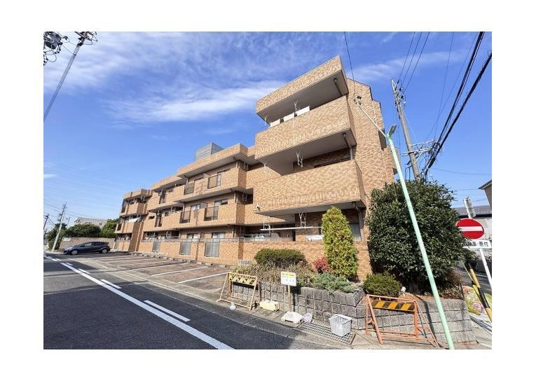 グレイスコート原の外観