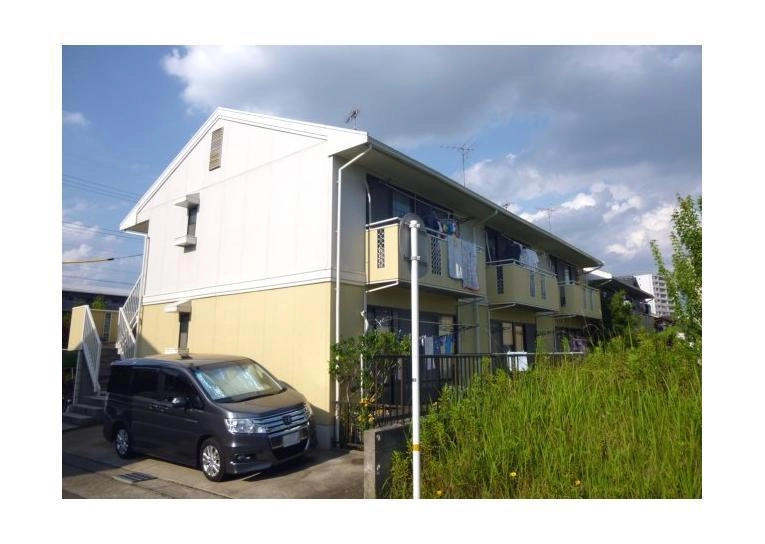 ジュネス マルフク A棟の外観