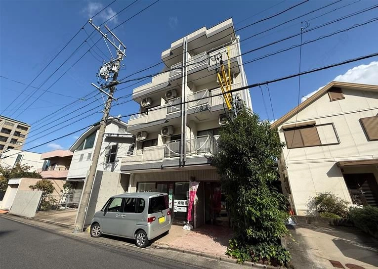 山花ガーランドの外観