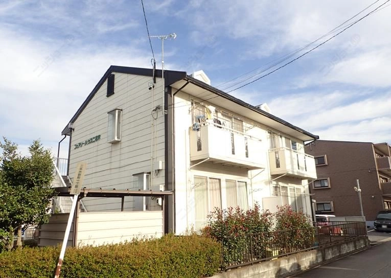 フェアリーハウス二本木の外観