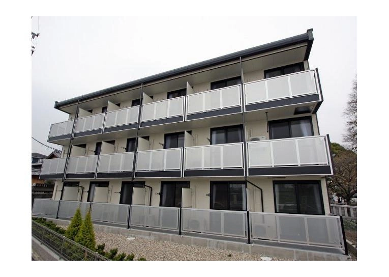 レオパレス宮前の外観