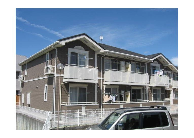 プルミエールBの外観