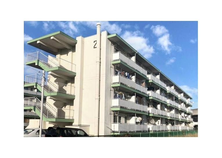 ビレッジハウス桜井1号棟の外観