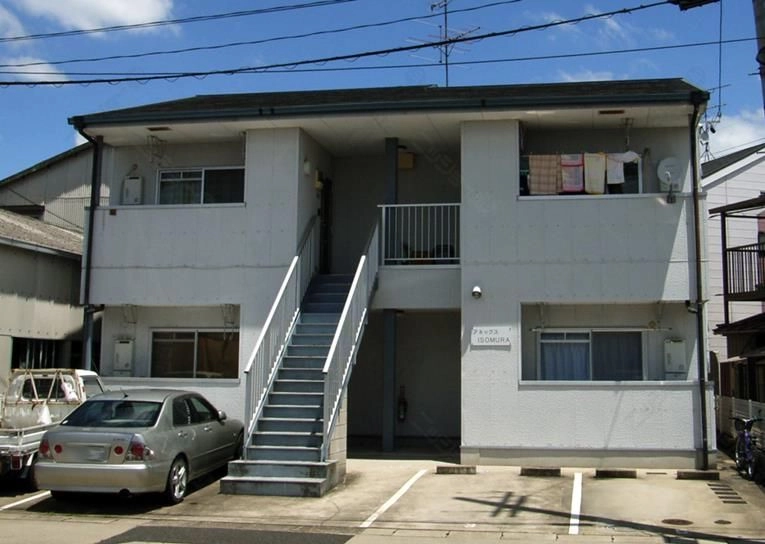 アネックスＩＳＯＭＵＲＡの外観