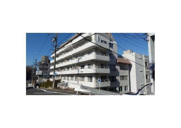 ドミール東山102号室の外観