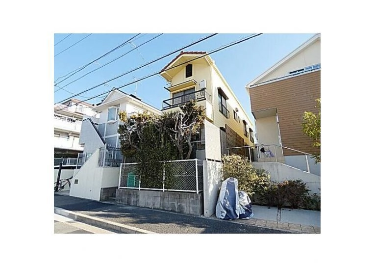 ムーニー若原の外観