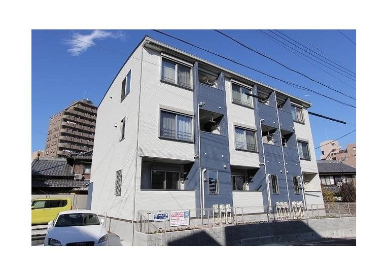 ルアーナの外観