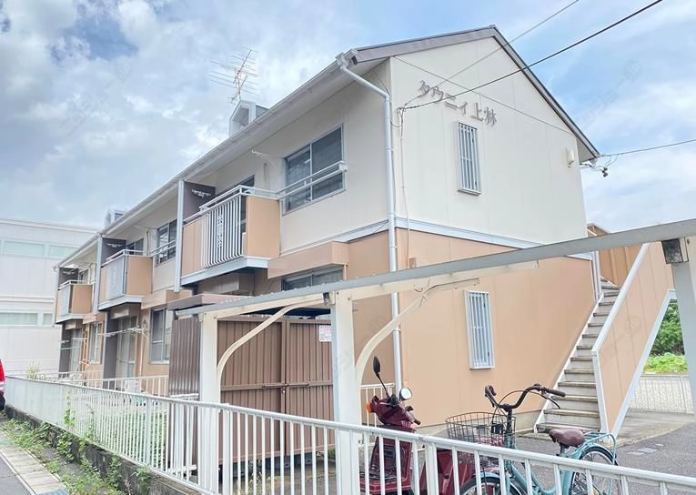 タウニィ上林の外観