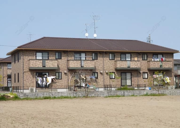 リヴェール岐南（南）の外観