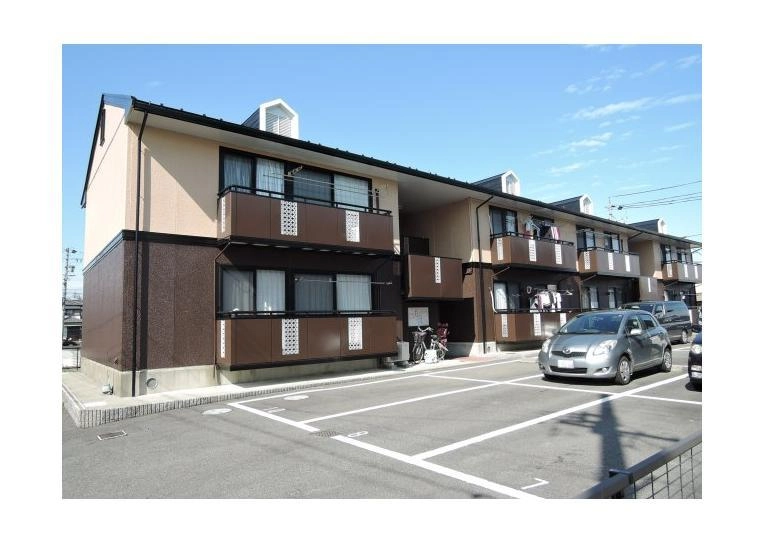 セジュール薬師寺の外観