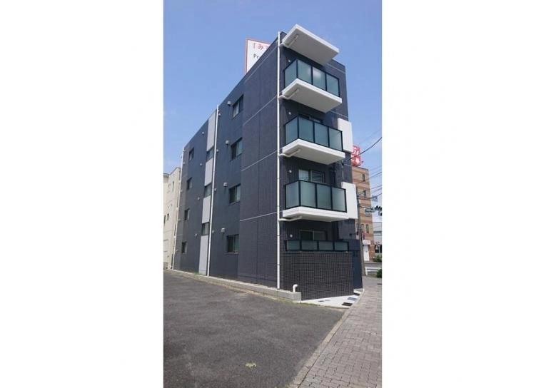 プリムール高蔵の外観