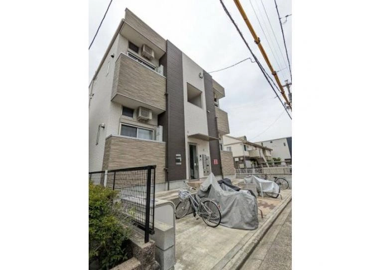 プラージュ外新町の外観