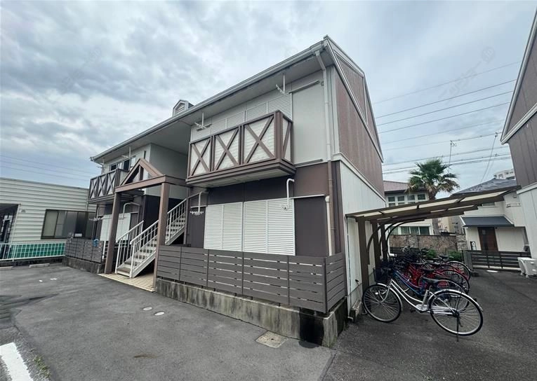 フレグランス昴の外観