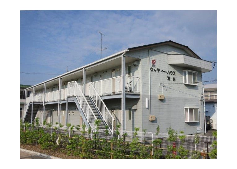 ウッディハウス岩瀬の外観