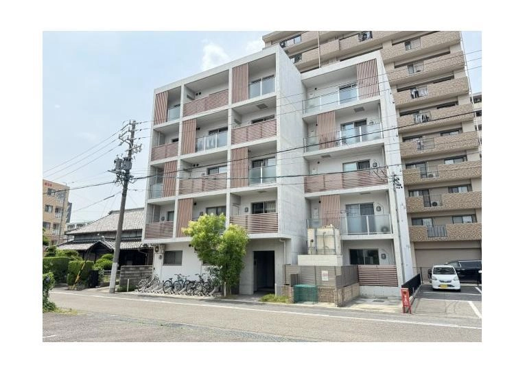 Blooming春日井の外観