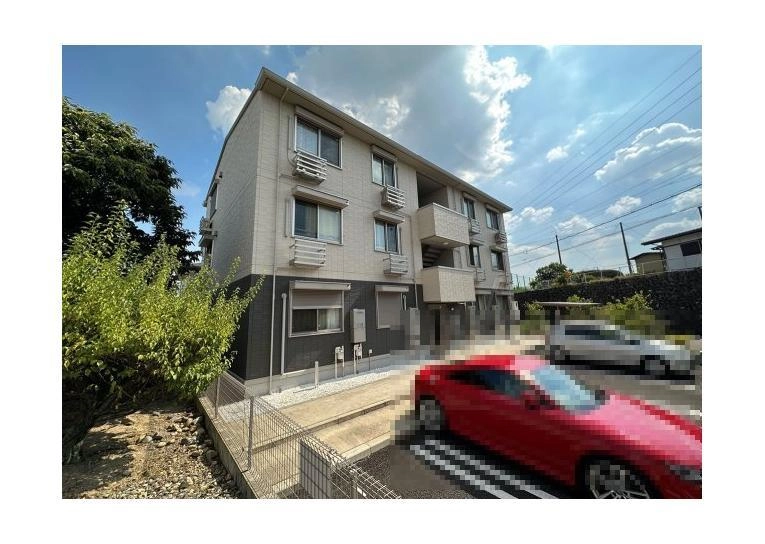 グランシャリオ穴橋　A棟の外観