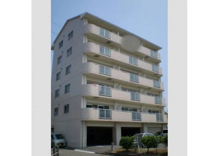 イーストエントピアの外観