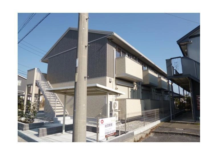 ラヴィングの外観