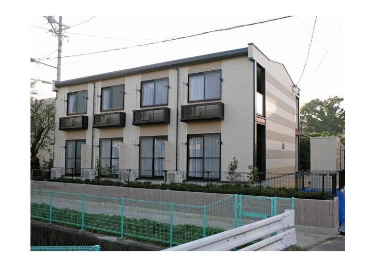 レオパレスボーダーハウス挙母の外観